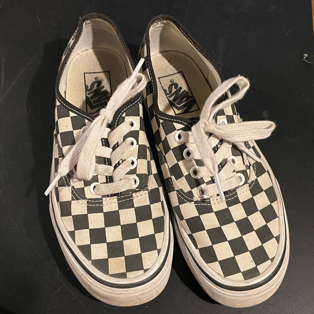 Checkerboard Authentics - Vans